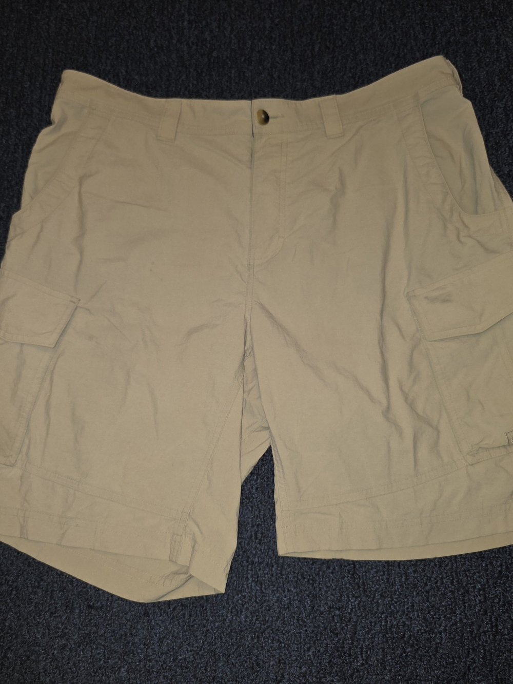 REI Mens Beige Cargo Shorts Nylon Canvas Flat Front Pockets Hiking Tan XL